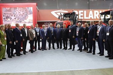 Парламентарии на «Золотой осени»